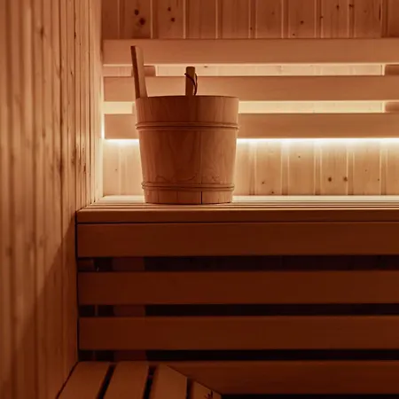 Luxury - Fireplace Heated Pool & Sauna 木屋