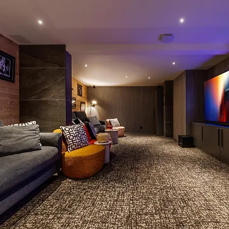 木屋 Luxury - Fireplace Heated Pool & Sauna 梅杰夫